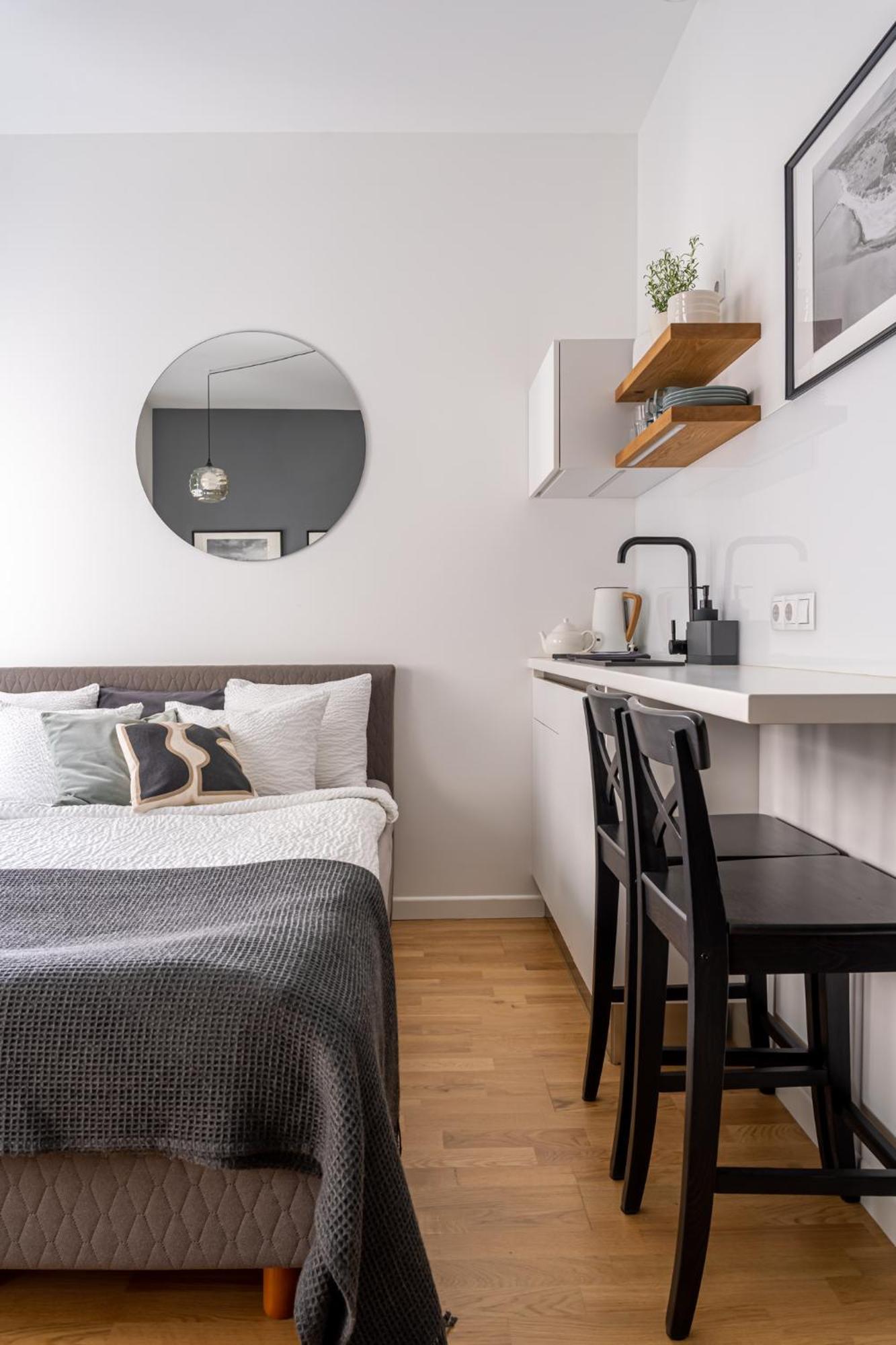 Elegant With Airconditioner And Elevator, 9 Min Walk To Old Town Dzīvoklis Riga