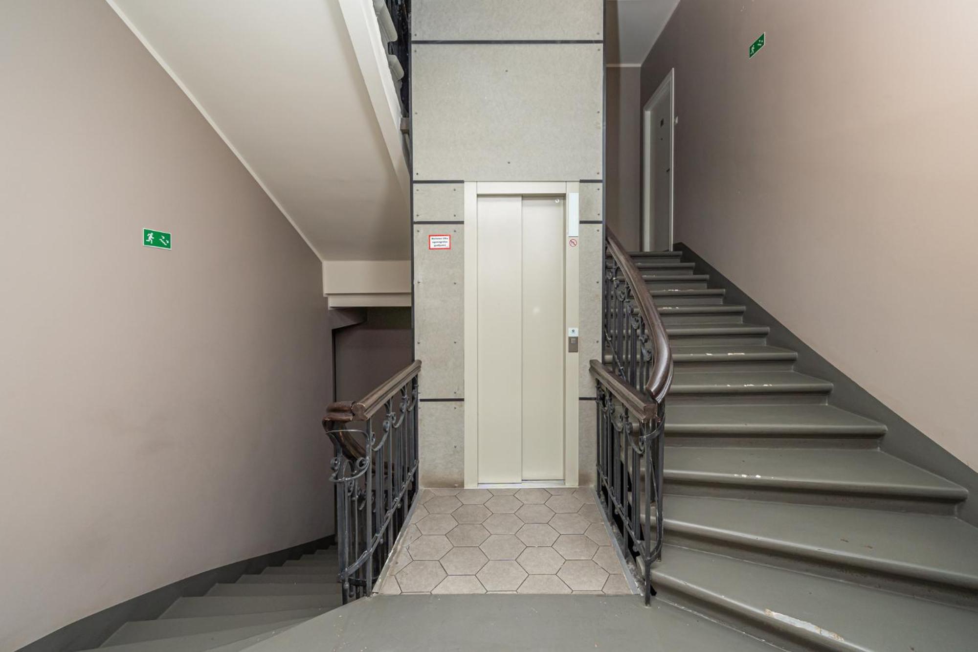 Elegant With Airconditioner And Elevator, 9 Min Walk To Old Town Dzīvoklis Riga