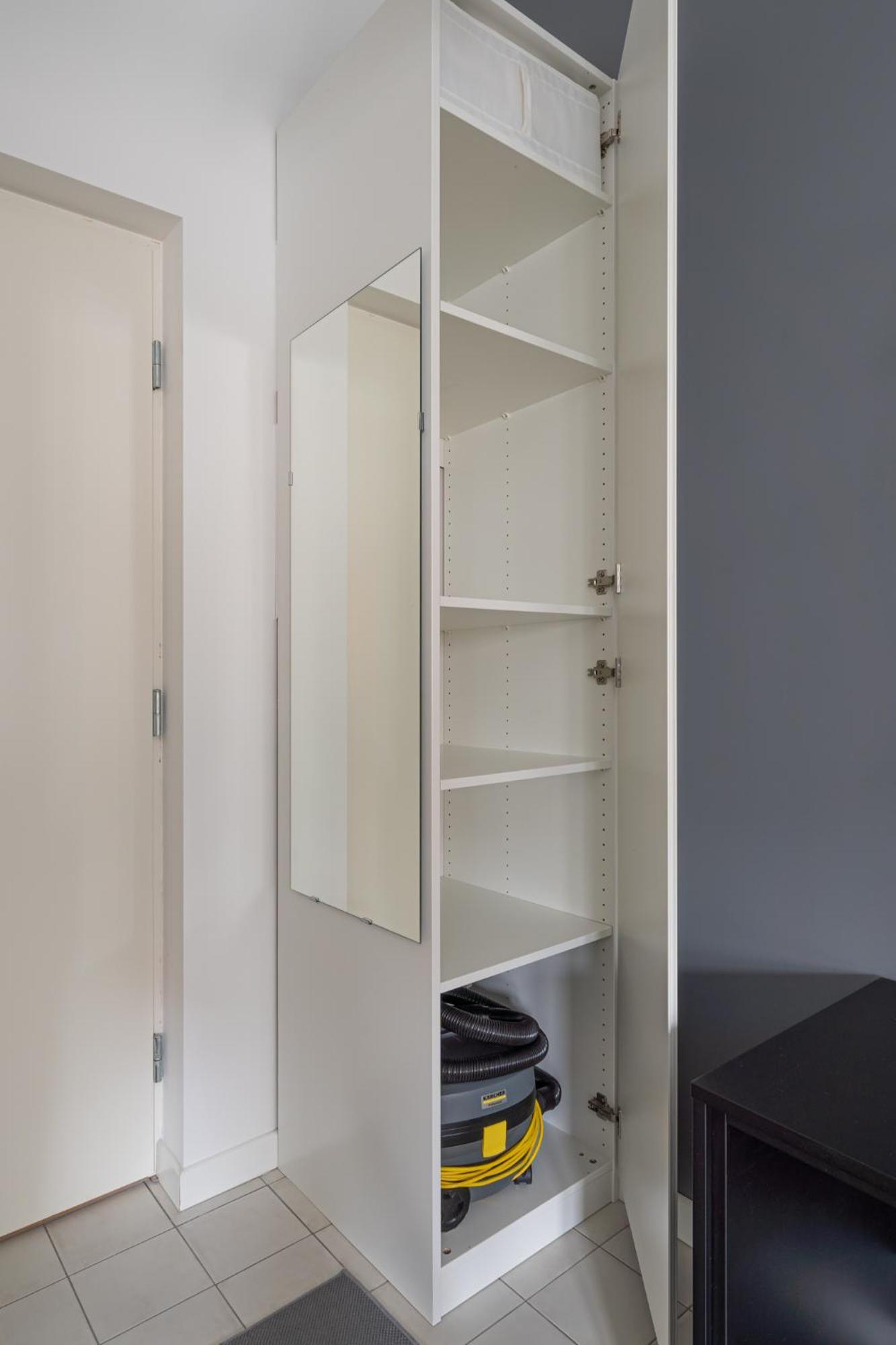 Dzīvoklis Elegant With Airconditioner And Elevator, 9 Min Walk To Old Town Riga